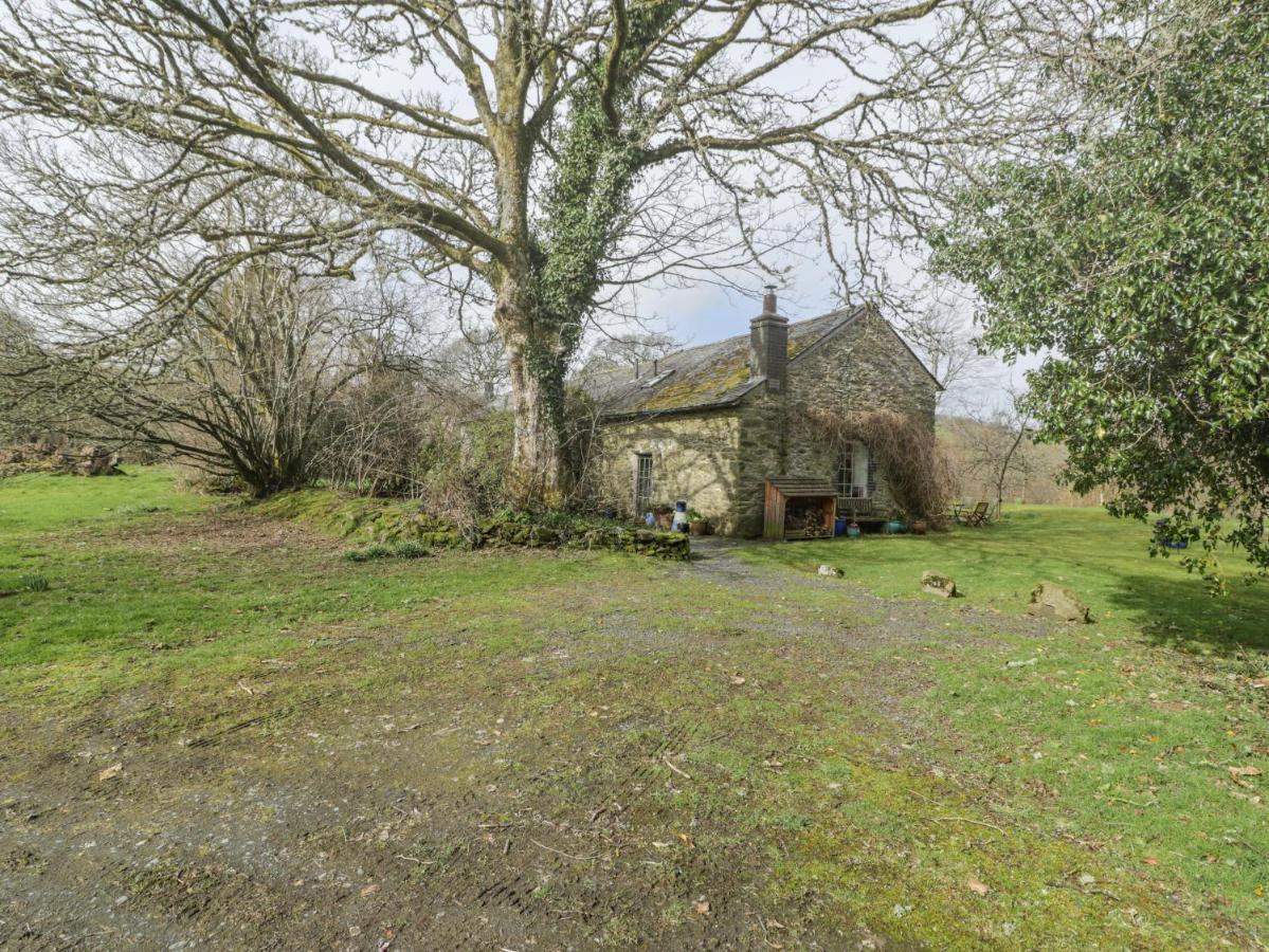Beudy Dolpebyll Vila Llangadfan Exterior foto